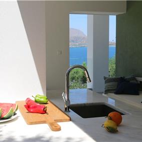 5 bedroom luxury villa with infinity pool, sea views and tennis court near Chania, sleeps 10